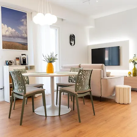 Dell'edera Luxury דירה פולינאנו א מארה