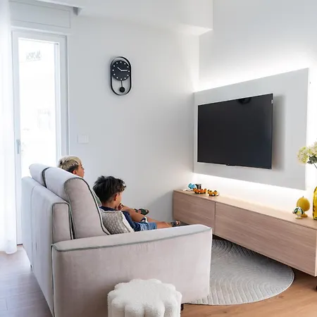 Dell'edera Luxury * פולינאנו א מארה